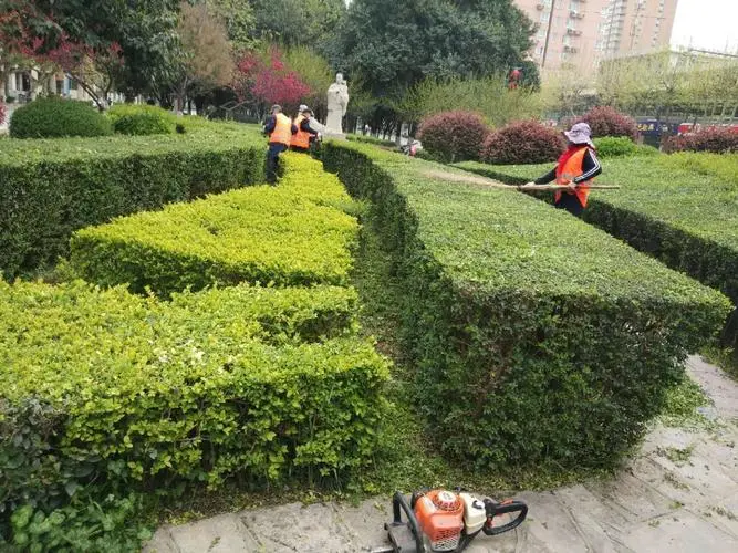 网球拍带绳是踩坑吗_